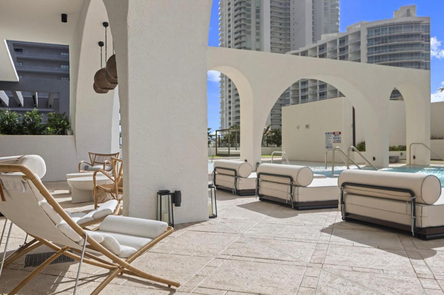 Blueground Edgewater Coffee Gym Pool Wd Mia-107 * Miami